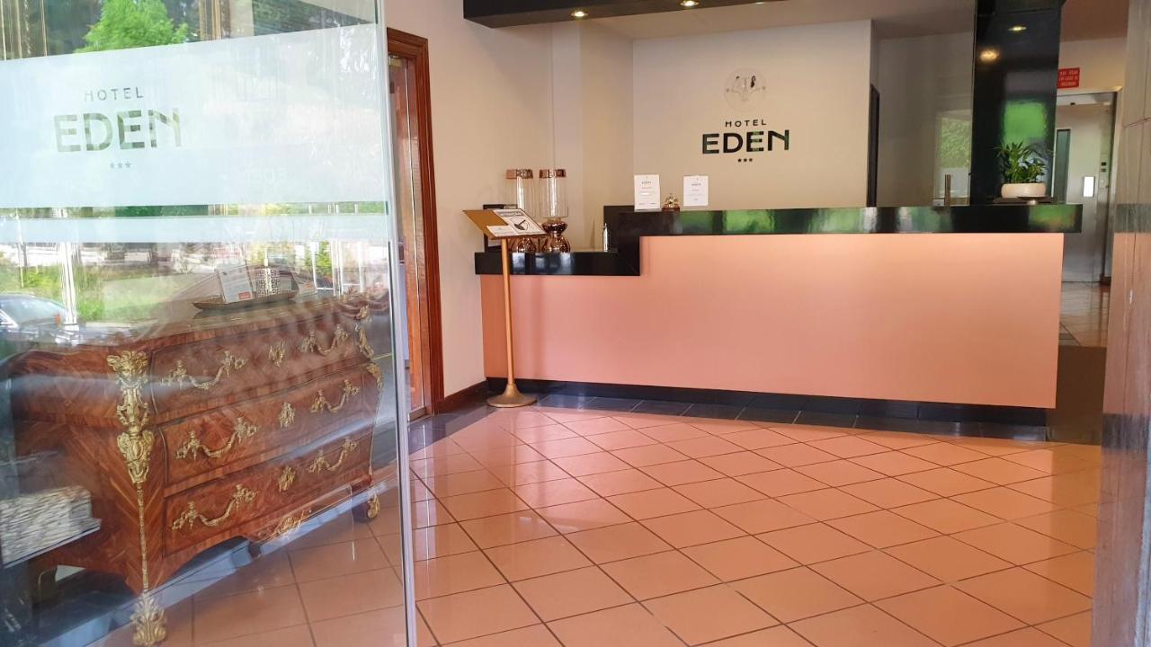 Hotel Eden ลูโซ ภายนอก รูปภาพ