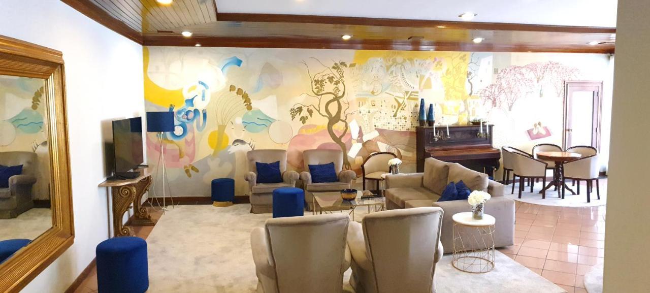 Hotel Eden ลูโซ ภายนอก รูปภาพ