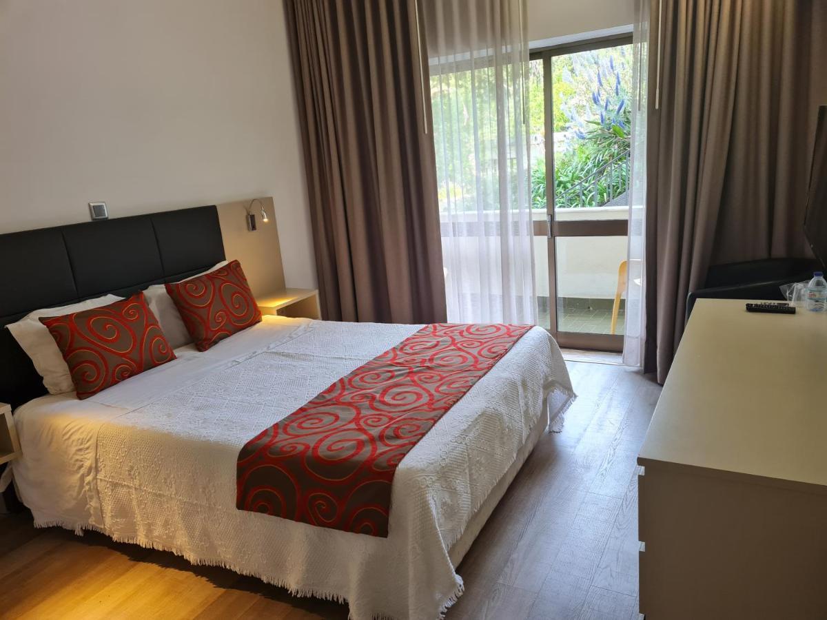 Hotel Eden ลูโซ ภายนอก รูปภาพ