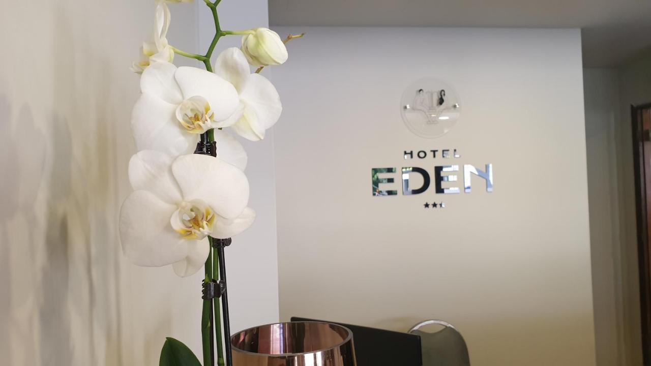 Hotel Eden ลูโซ ภายนอก รูปภาพ